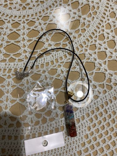 Retro Reiki Colorful Stone Chakra Orgone Pendant photo review