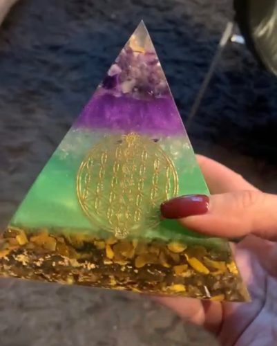 Amethyst Orgonite Resin Pyramid With Copper Coil photo review