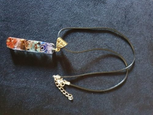 Retro Reiki Colorful Stone Chakra Orgone Pendant photo review