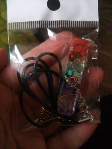 Retro Reiki Colorful Stone Chakra Orgone Pendant photo review