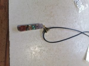 Retro Reiki Colorful Stone Chakra Orgone Pendant photo review